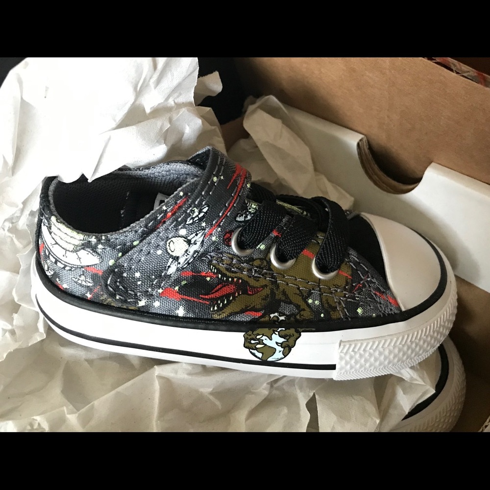 New converse toddler no tie dinosaur